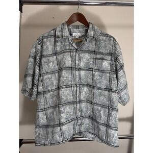 Vintage EMVO Oversized Cropped button up size Medium fits like an L/XL